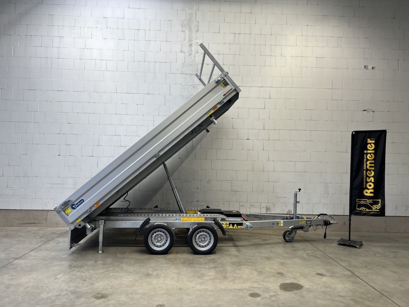 9934431_18